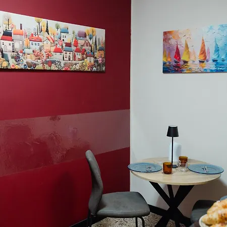 Le Diel & Breakfast * Генуя